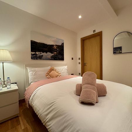 The Noko 2 Bedroom Apartment Central London By Wild ลอนดอน ภายนอก รูปภาพ
